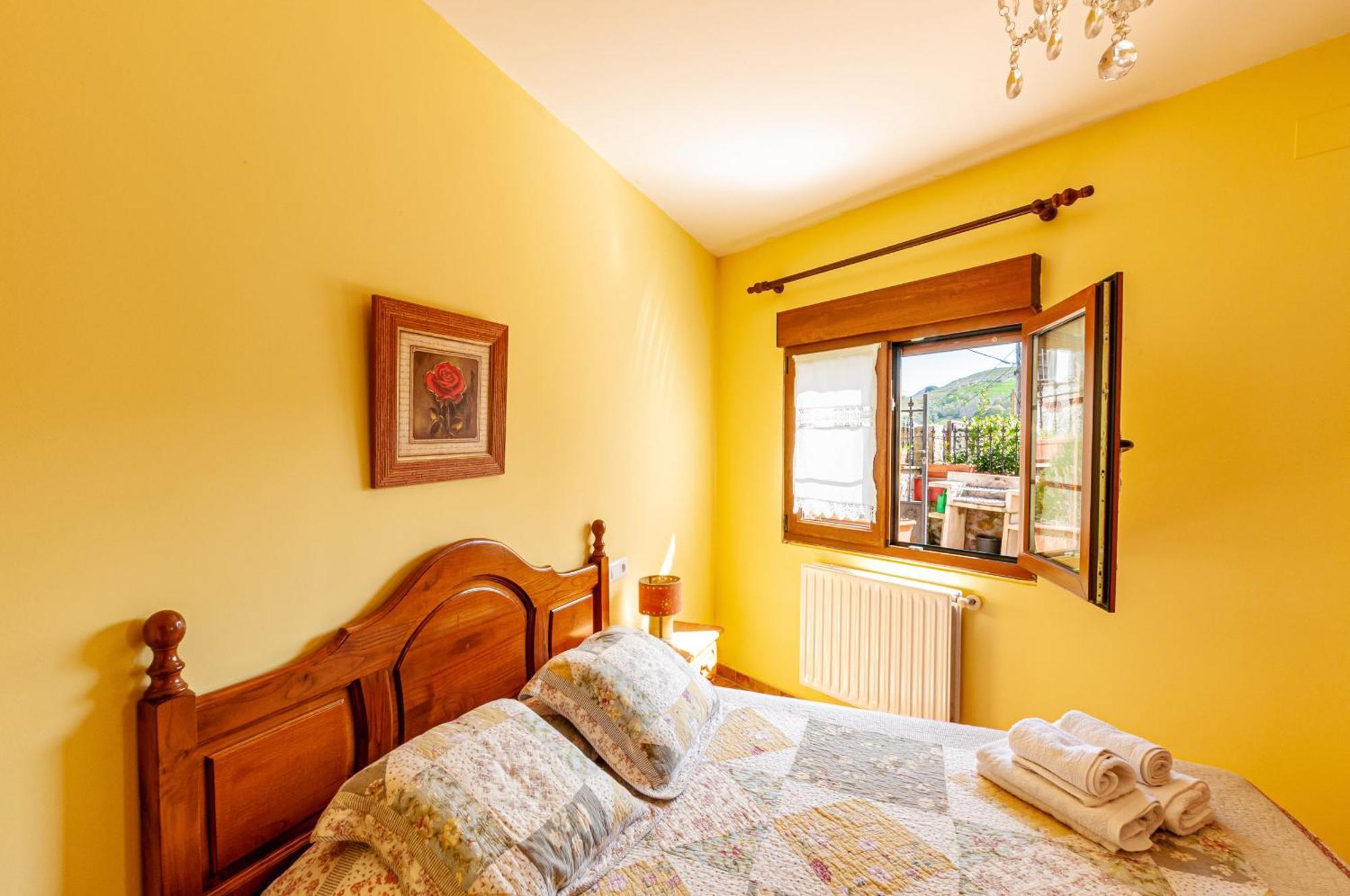 Apartamentos La Regoria アレナス・デ・カブラレス エクステリア 写真